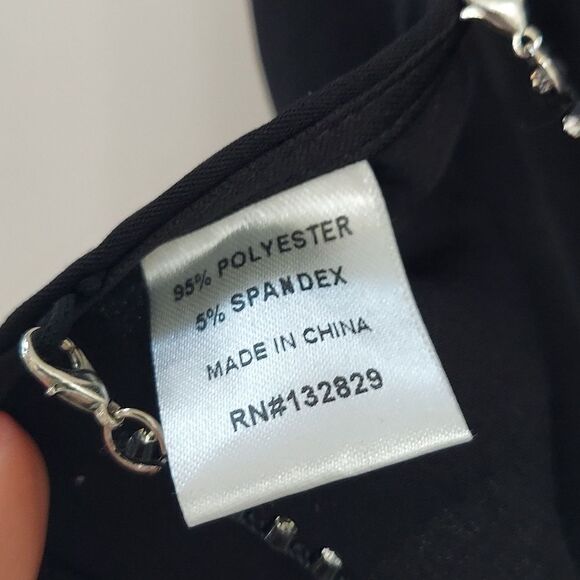 Superdown Black Rhinestone Strap Crop Top Sz XS NWT - Picture 8 of 8